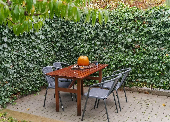 Poganyko Vendeghaz 1 דירה *